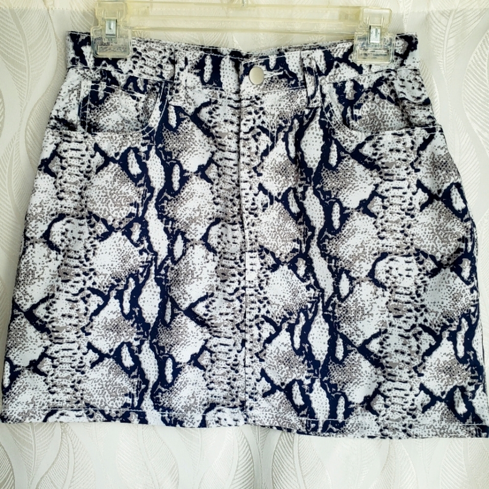 Snake Print Bodycon Mini Skirt